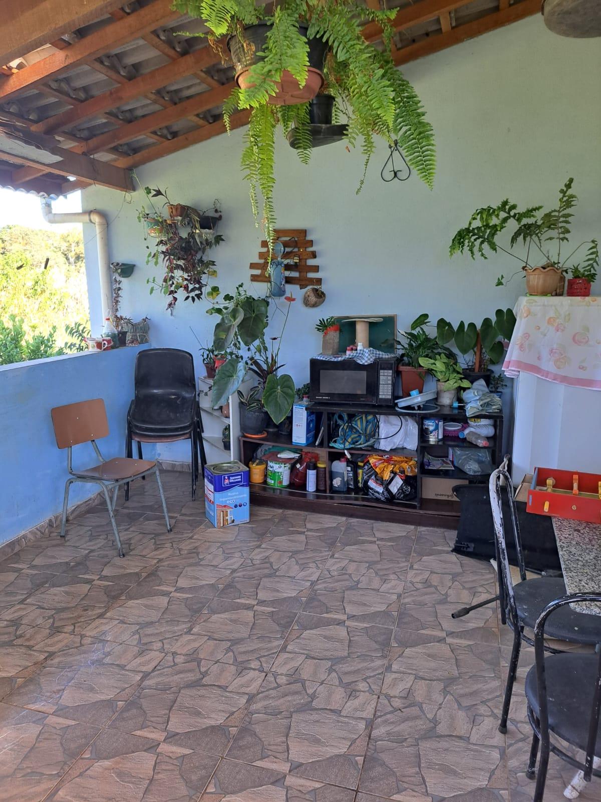 Linda chácara - casa com 3 Quartos espaçosos  2-Banheiro social em Munhoz - MG