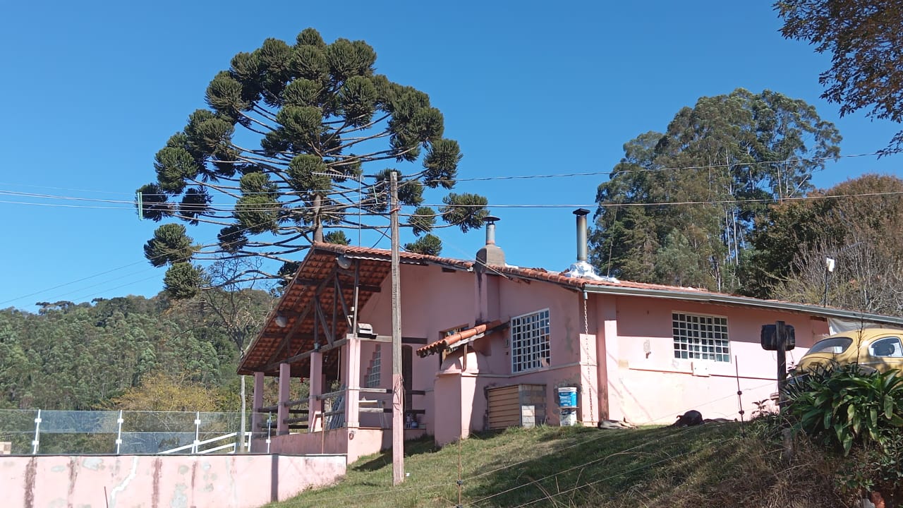 Encante-se - Sítio na Serra da Mantiqueira! Casa sede com 3 quartos, piscina, área gourmet Código 1114