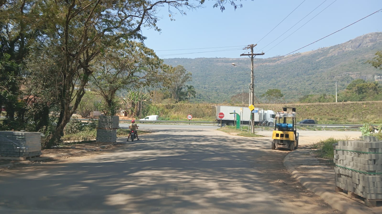 Área industrial, terreno bem localizado em zona industrial | Extrema - MG Código 1118