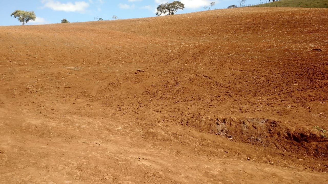 Terreno para Investimento turístico ou casa no campo em Extrema - MG Código 1125