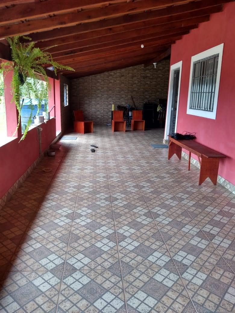 Belíssima chácara  Com 2 casas localizada no município de Extrema- MG cod. 1165