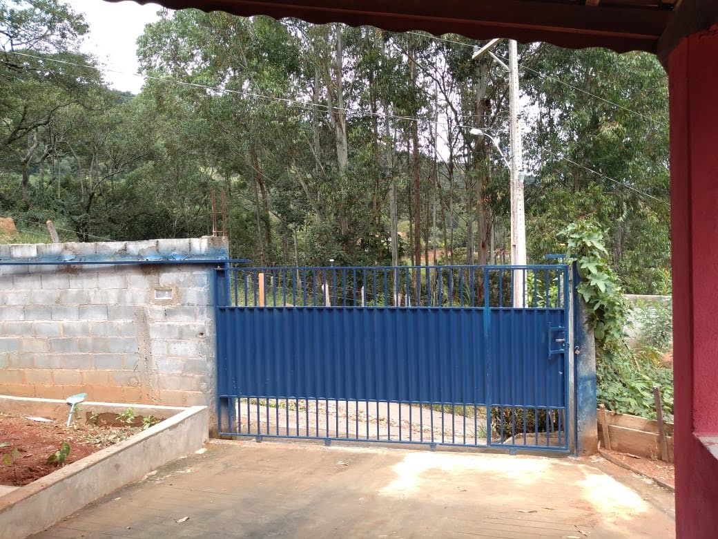 Belíssima chácara  Com 2 casas localizada no município de Extrema- MG cod. 1165