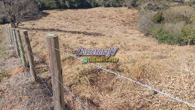 Terreno para formação em chácara ou plantações em Extrema - MG código 1175