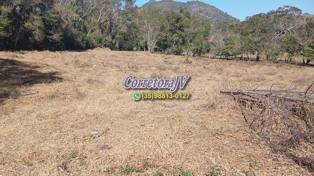 Terreno para formação em chácara ou plantações em Extrema - MG código 1175
