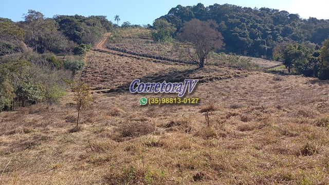 Terreno para formação em chácara ou plantações em Extrema - MG código 1175