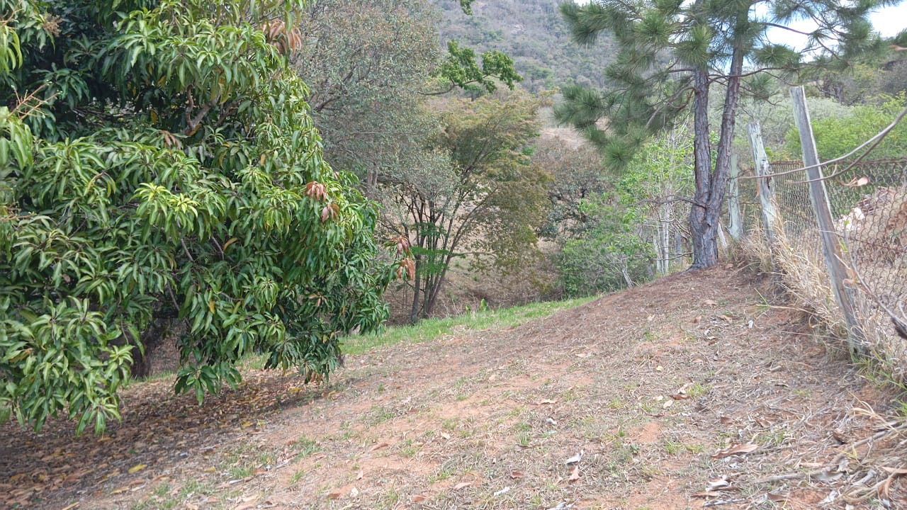 Terreno Ideal para Formação de Chácara – 3 km do centro de Extrema/MG cod. 1182