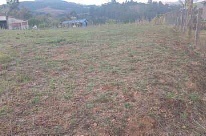 Terreno 2.750m² – Espaço Perfeito para sua Chácara em Munhoz- MG1187