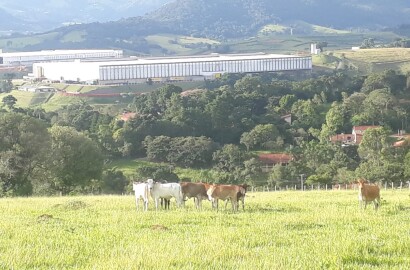 Área industrial bem localizada  | Extrema -MG. | código 831