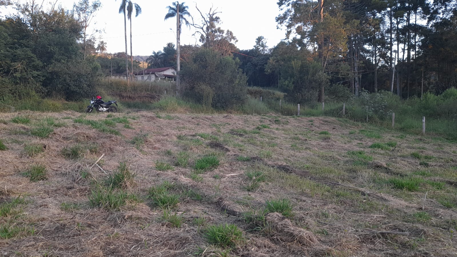 Terreno para chácara muito bem localizado 4 km da cidade | Extrema - MG  | código 1021