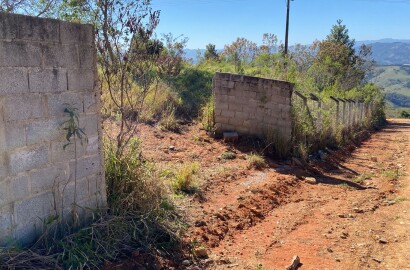 Terreno para formação de uma chácara é uma oportunidade excelente. | Extrema - MG  | código 1032