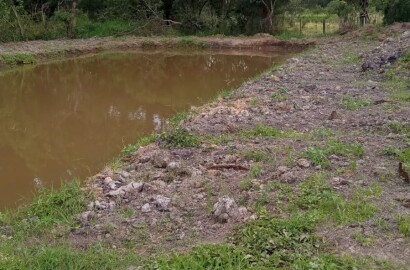 Terreno para formar chácara com lago, local de fácil acesso | Itapeva - MG  | código 1050