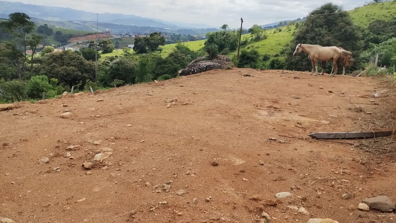 terreno com vista panorâmica muitas possibilidades de utilização em Extrema MG | código 1072