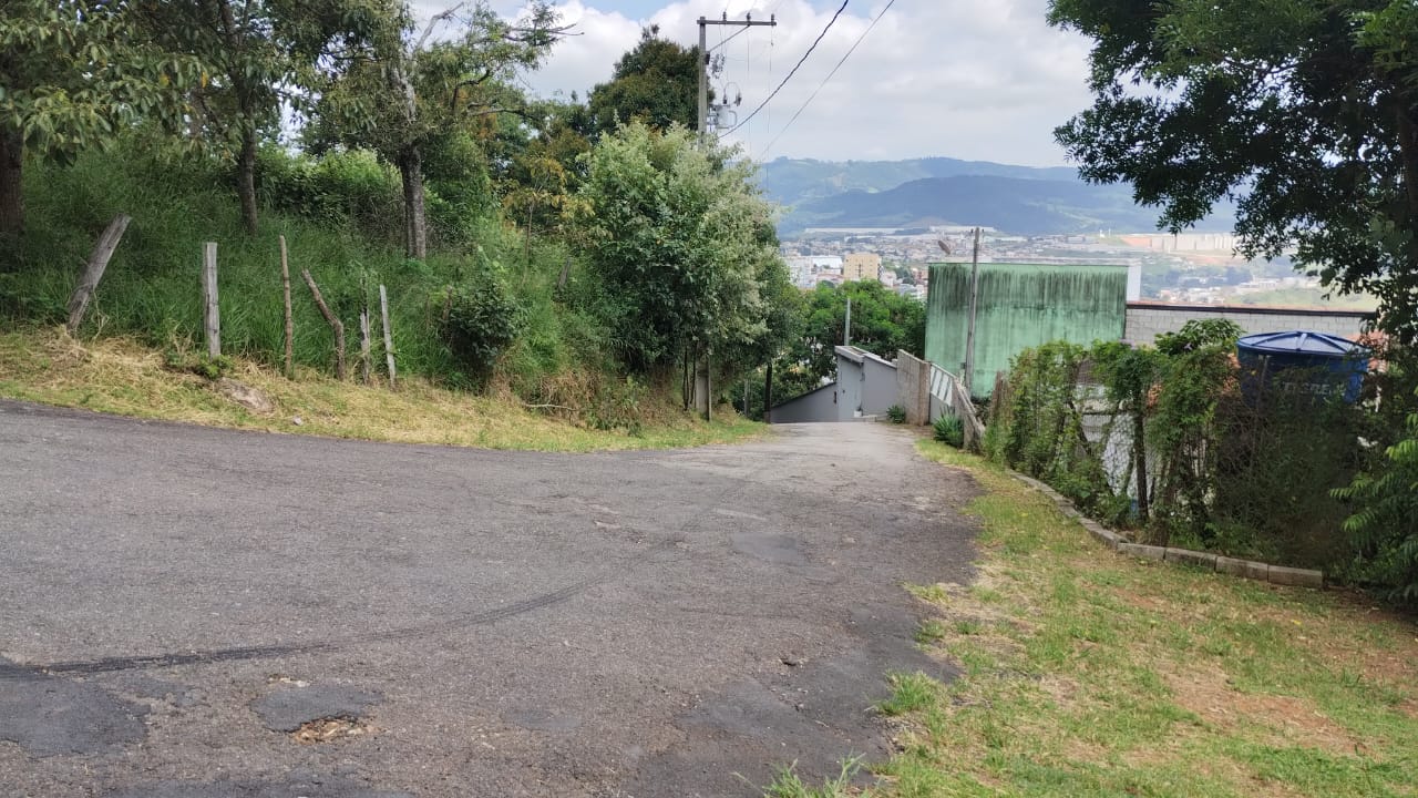 terreno com vista panorâmica muitas possibilidades de utilização em Extrema MG | código 1072