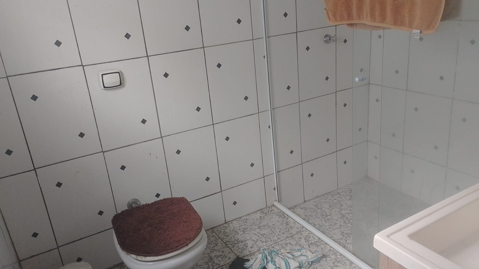 Chácara | casa com 3 quartos, sendo 1 com suíte, cômodos grandes - Local turístico Código 1096