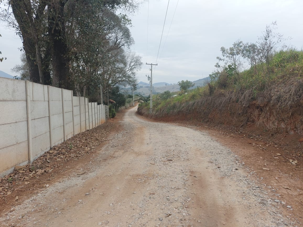 Terreno para Investimento turístico ou casa no campo em Extrema - MG Código 1125