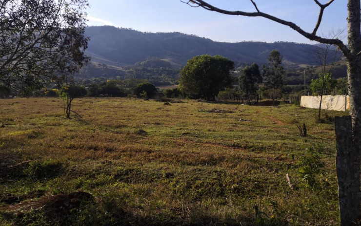 Área industrial plana bem próximo à cidade | Cambuí MG | código 611