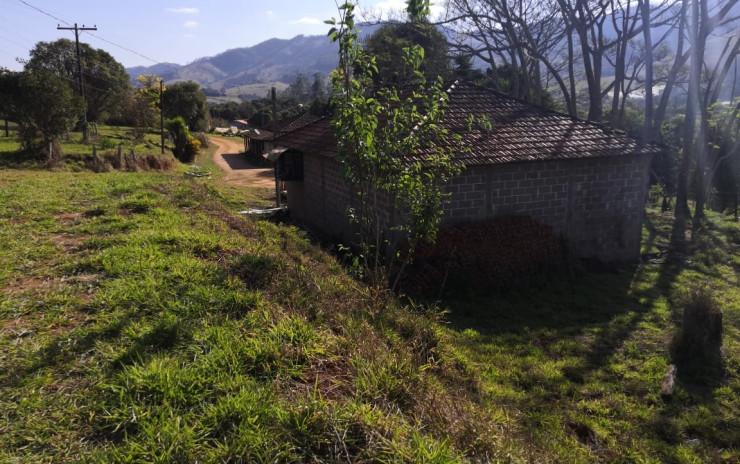 Área industrial plana bem próximo à cidade | Cambuí MG | código 611