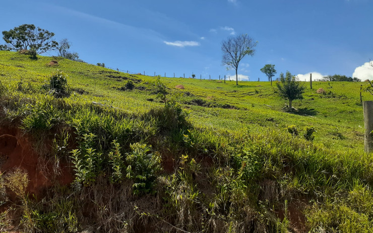 Sitio com vista panorâmica, chegada toda asfaltada | Extrema MG | código 751