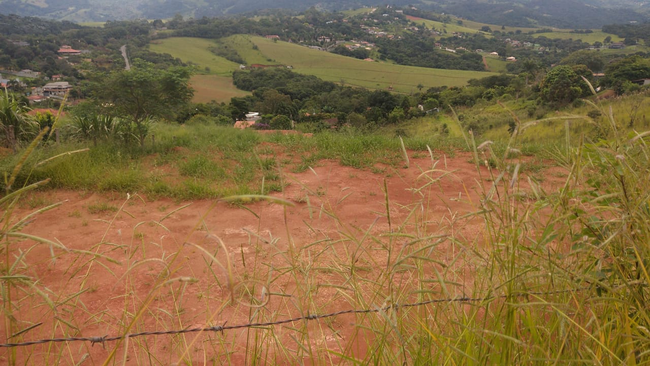 Terreno com vista panorâmica excelente para formar chácara | Extrema - MG | código 826