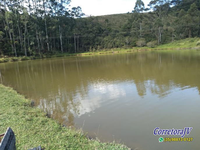 Fazenda de alto padrão com 8 lagos, piscina, campo de futebol | Joanópolis - SP | código 847