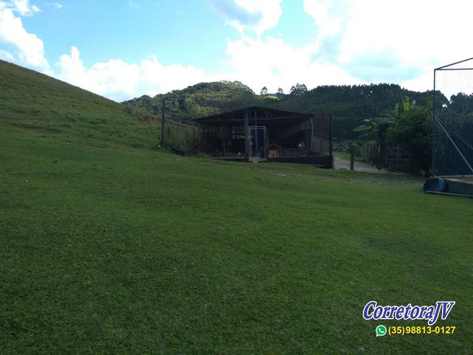 Fazenda de alto padrão com 8 lagos, piscina, campo de futebol | Joanópolis - SP | código 847