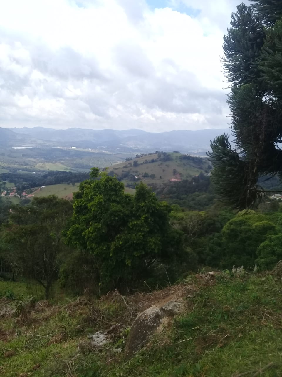 Terreno para chácara com linda vista para as montanhas | Extrema - MG | código 945