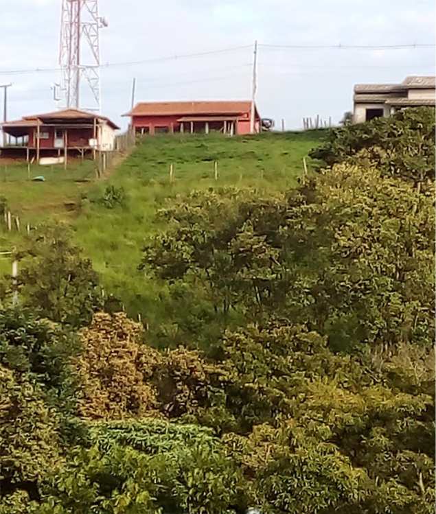 Chácara casa com varanda frente e lateral, linda vista panorâmica | Extrema - MG  | código 969