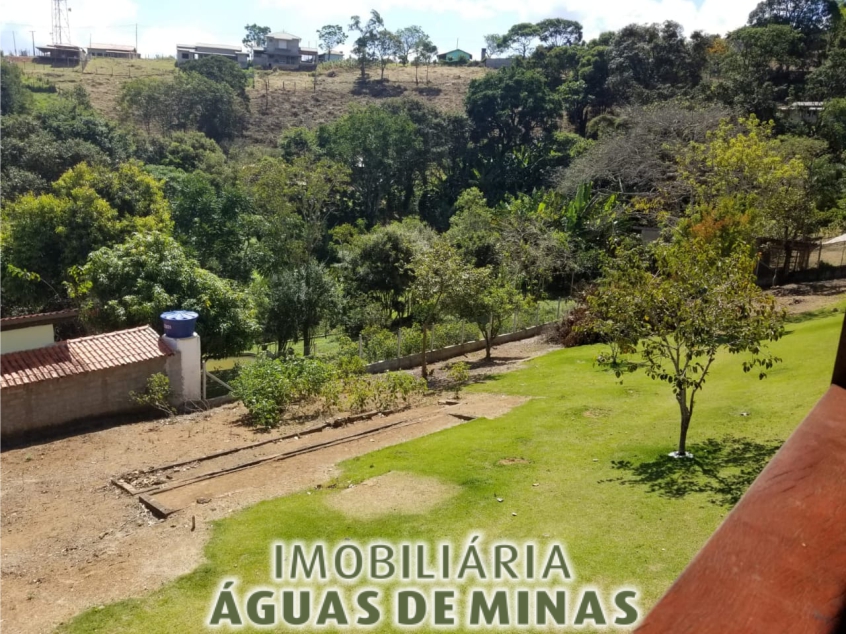 Chácara casa com varanda frente e lateral, linda vista panorâmica | Extrema - MG  | código 969