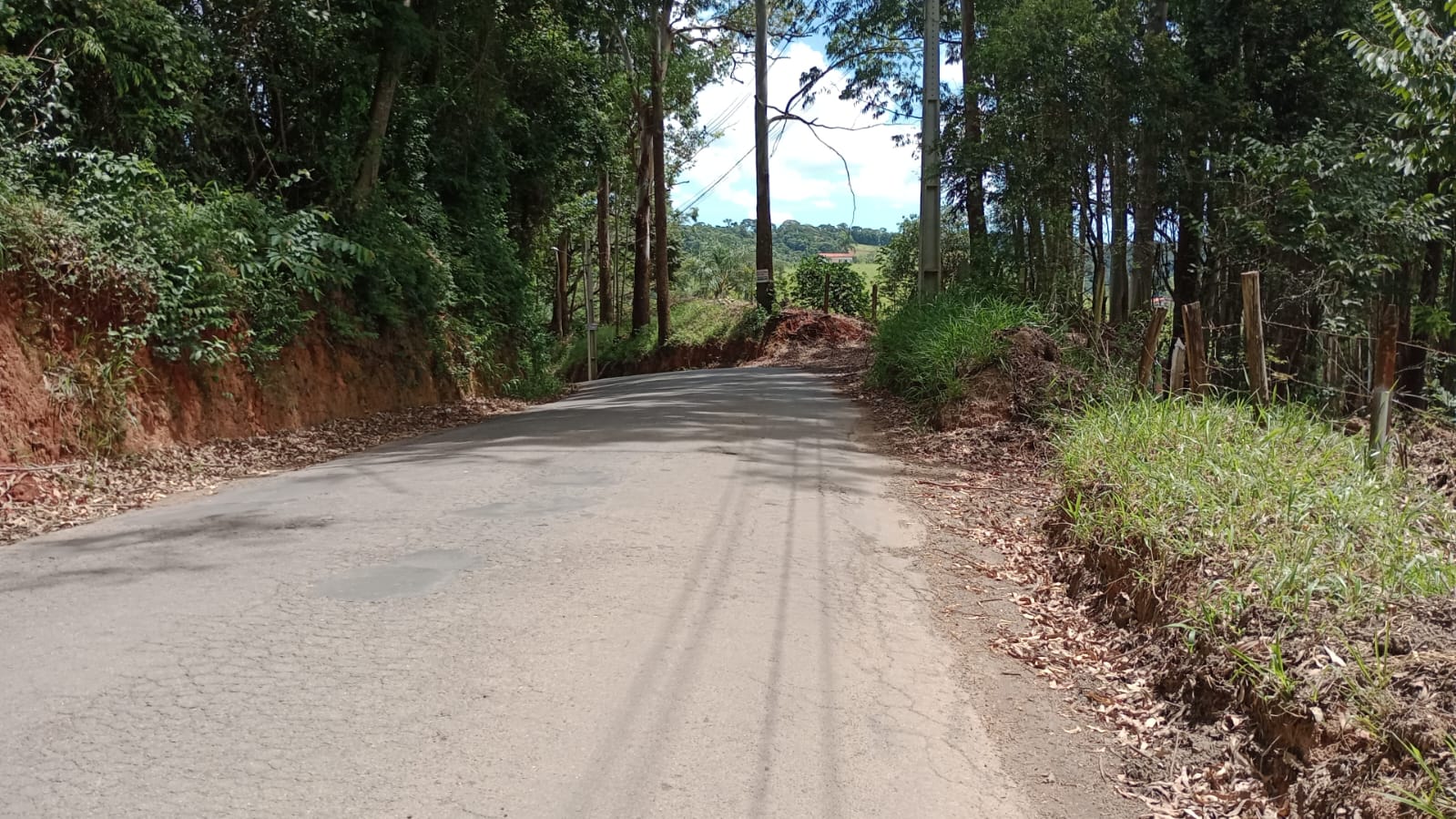 Terreno ótimo para formar chacrinha com boa chegada | Extrema - MG  | código 976