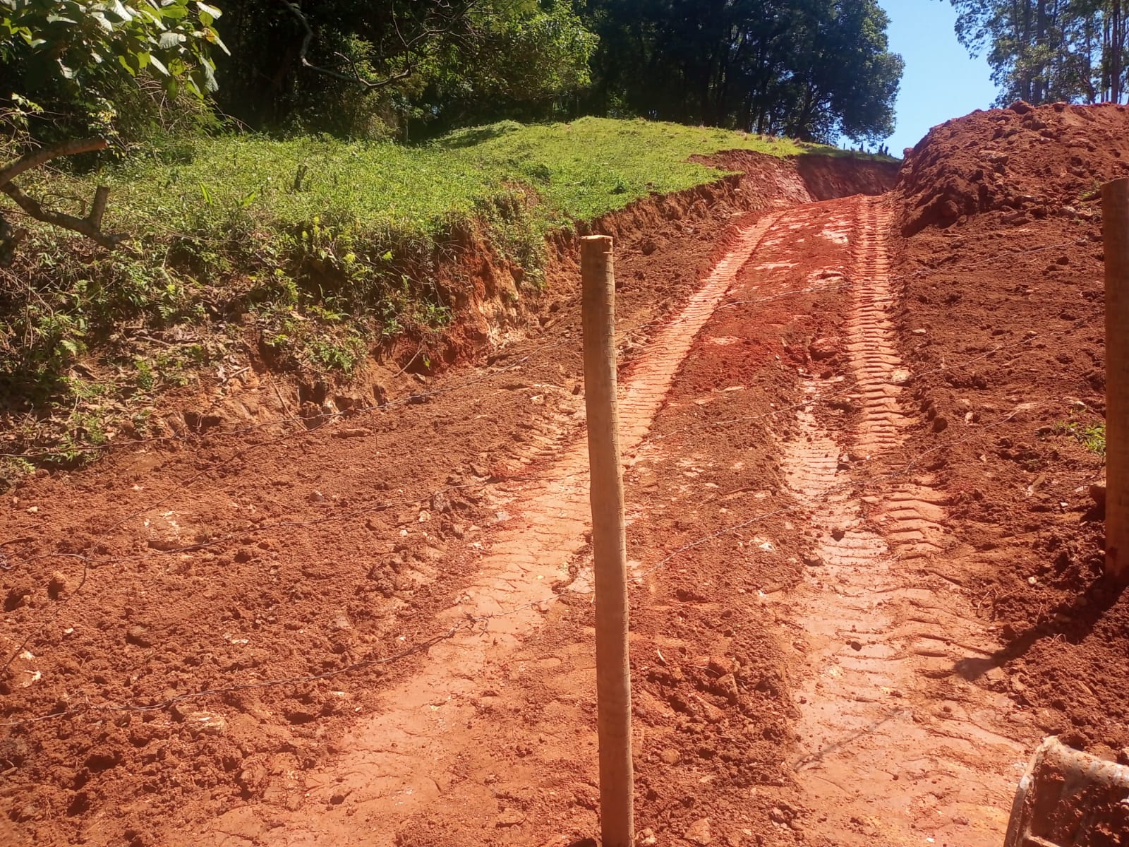 Terreno para formar chácara, acesso ótimo, local turístico | Extrema - MG  | código 983