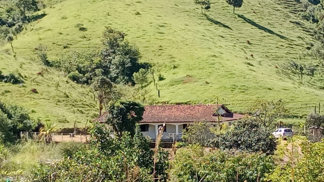 Belíssima Chácara. Local lindo vista linda .. Muito tranquilo.. | Extrema - MG  | código 991