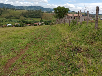 Área Industrial | Área industrial plana, permitida a utilização mista. | Cambuí - MG | Cód. 1136