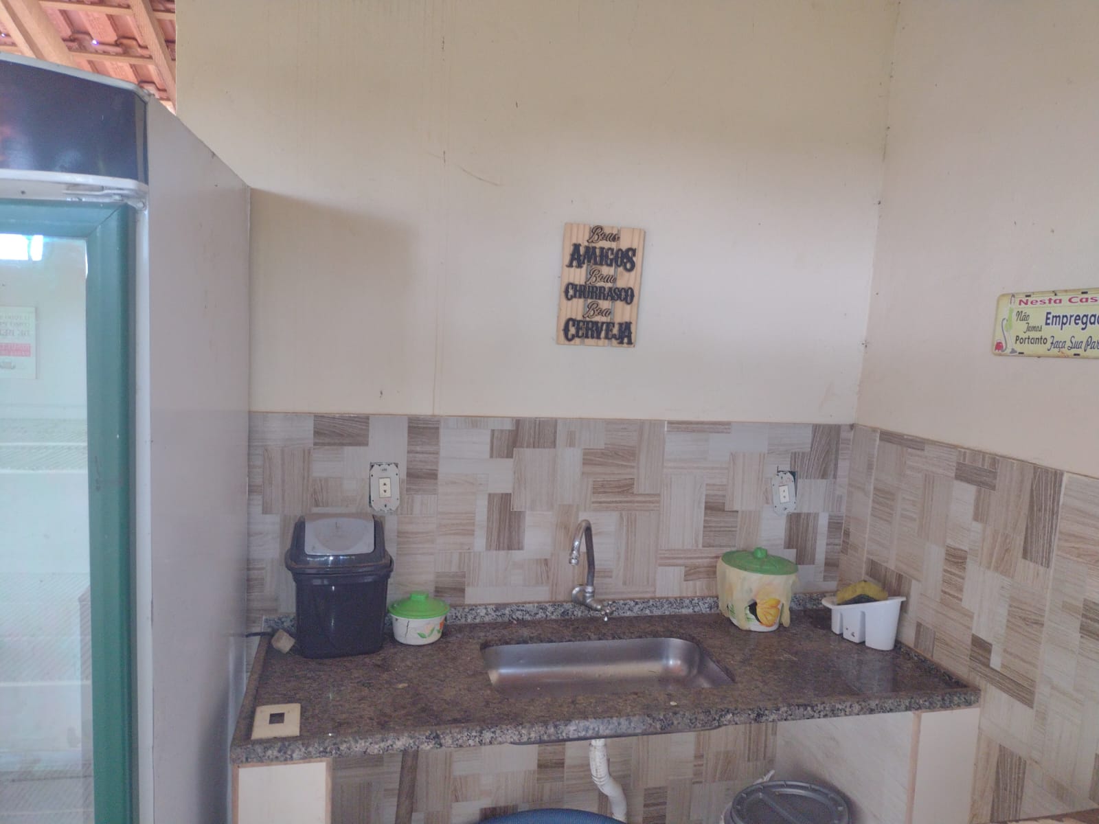 Belíssima chácara  localizado a 7 km do município de Camanducaia- MG  Área : 1.000m² Cod 1158