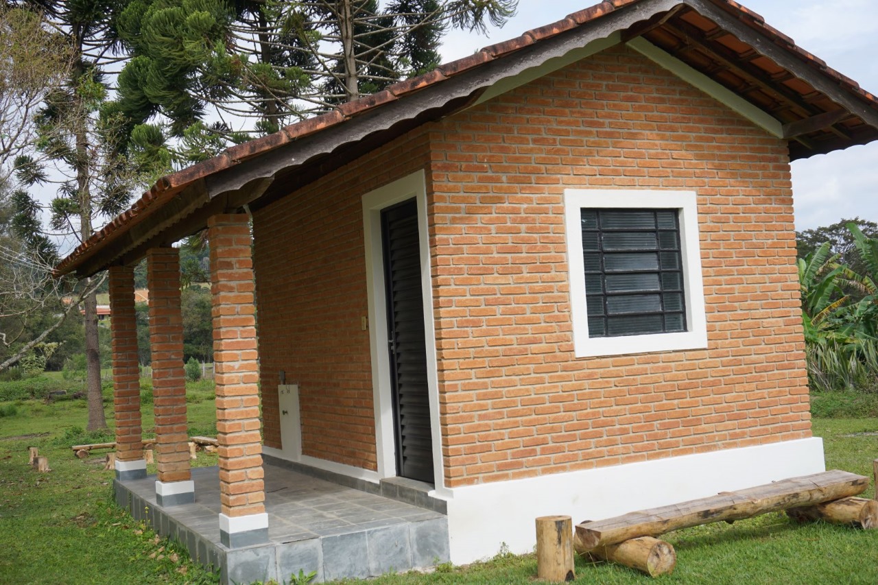 Muito mais que uma chácara um pequeno sitio com  28.632 m² localizado em Extrema / MG