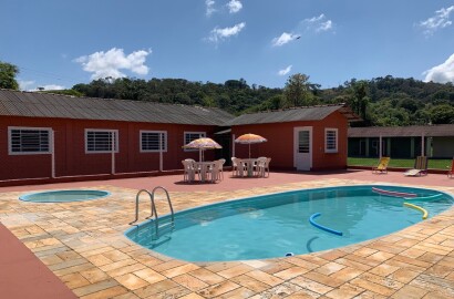 Muito mais que uma chácara um pequeno sitio com  28.632 m² localizado em Extrema / MG