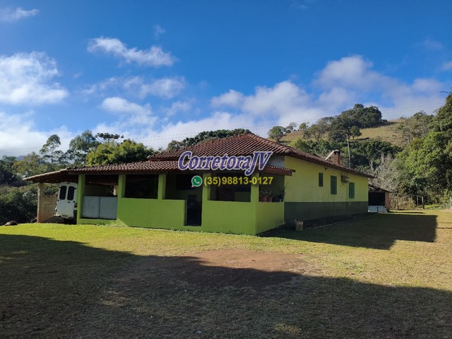 Sítio à Venda – Senador Amaral - 30.000 m² com casa de 3 quartos (1 suíte) cod 1171