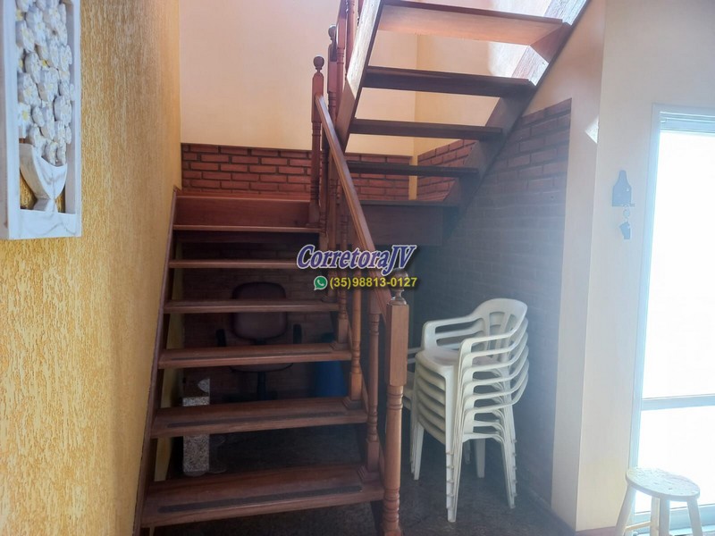 Sítio com casa muito boa, internet, chegada asfalta | Extrema - MG | código 1174