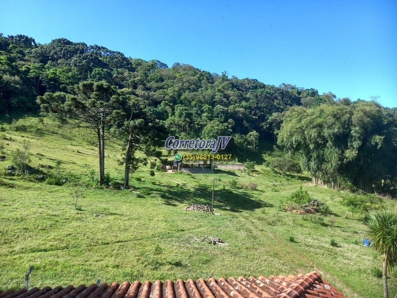 Sítio com casa muito boa, internet, chegada asfalta | Extrema - MG | código 1174