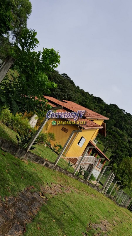 Sítio com casa muito boa, internet, chegada asfalta | Extrema - MG | código 1174