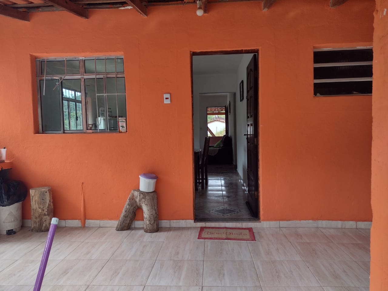 Chácara casa com 3 quartos, apenas 6 km do centro de Camanducaia e 17 km de Monte Verde cod. 1179