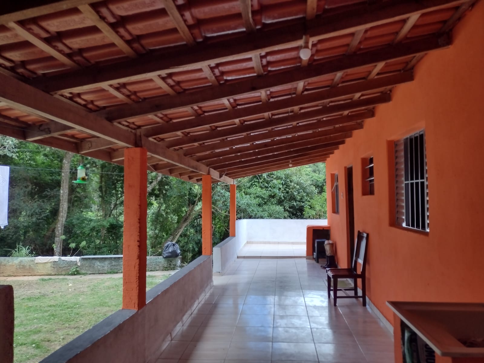 Chácara casa com 3 quartos, apenas 6 km do centro de Camanducaia e 17 km de Monte Verde cod. 1179