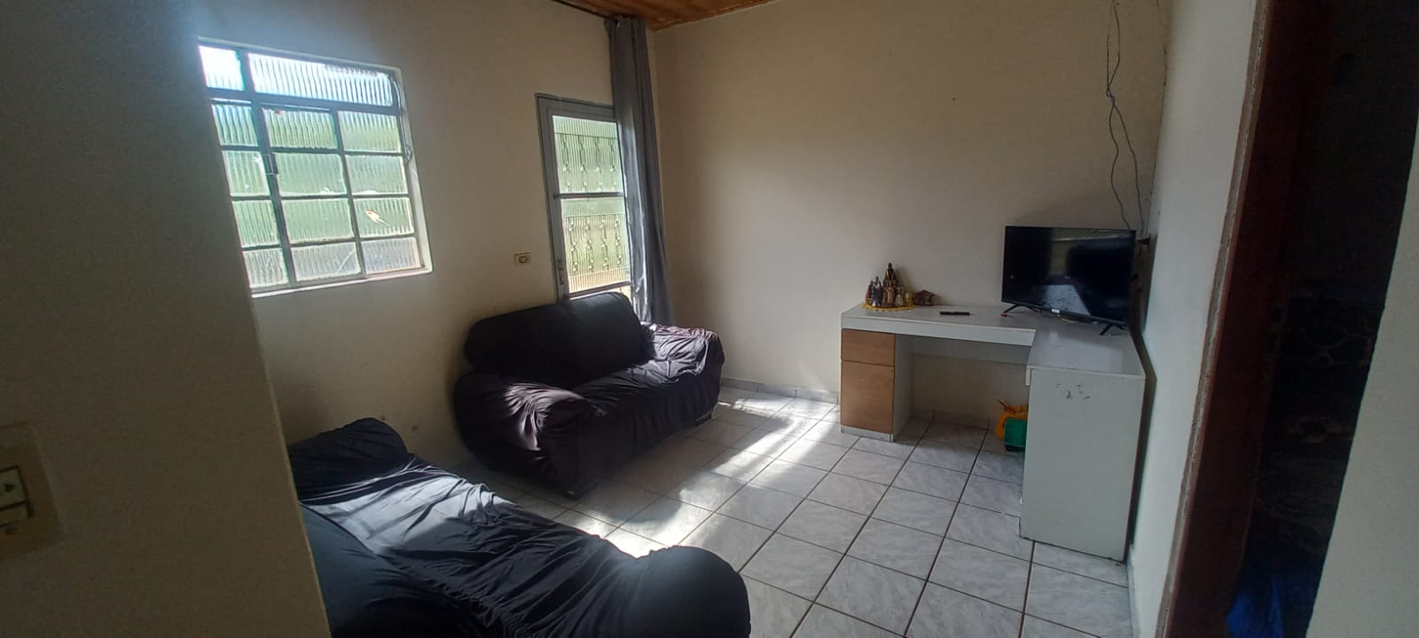 Oportunidade: Casa com 3 quartos e terreno de 1.000m² em Camanducia - MG cód 1181