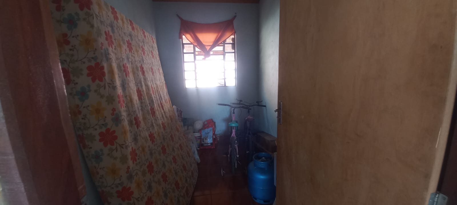 Oportunidade: Casa com 3 quartos e terreno de 1.000m² em Camanducia - MG cód 1181