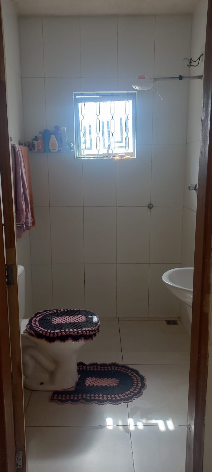 Oportunidade: Casa com 3 quartos e terreno de 1.000m² em Camanducia - MG cód 1181