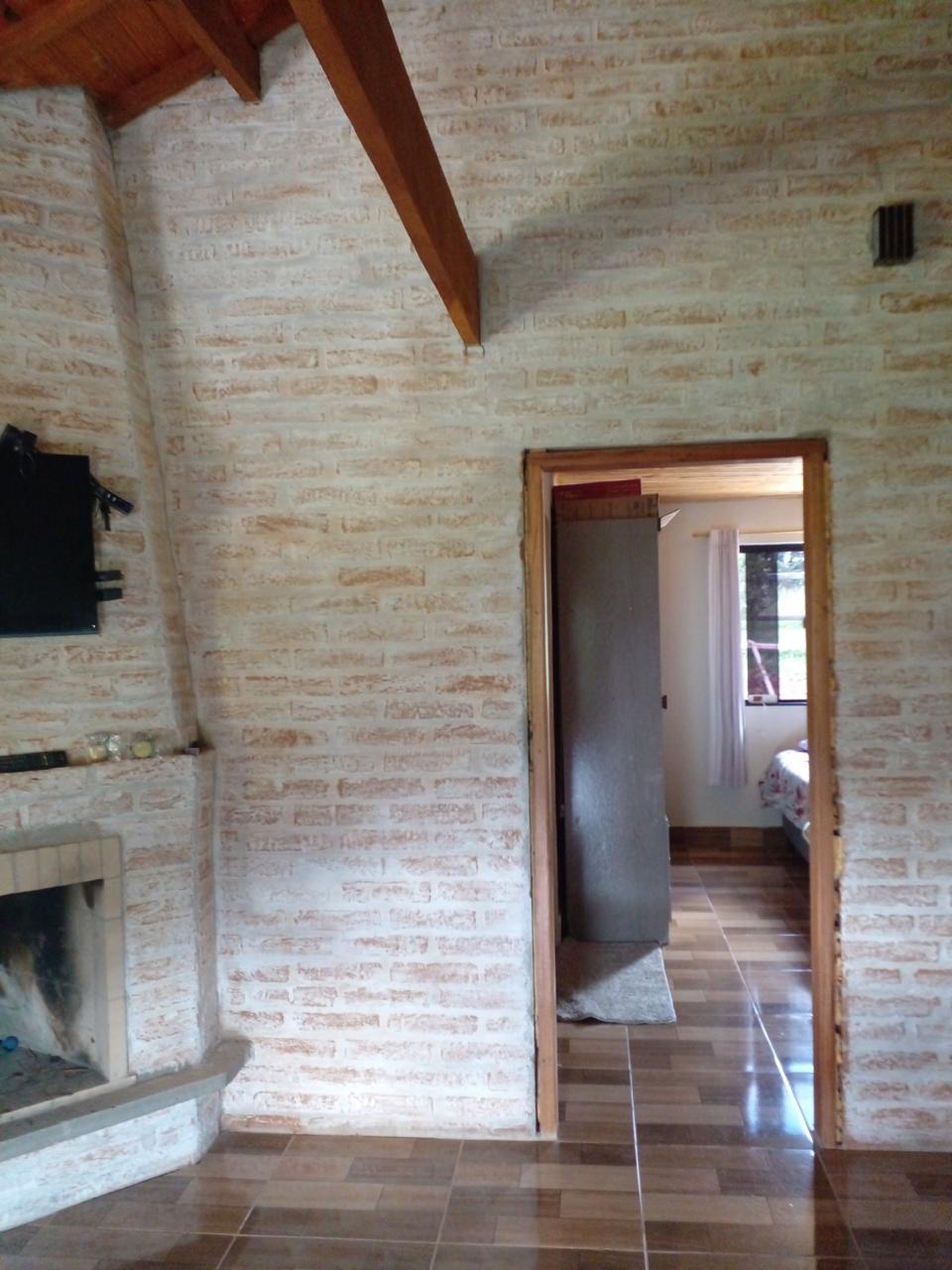 Chácara em Monte Verde - casa com 3 quartos, suíte e terreno amplo cod 1190