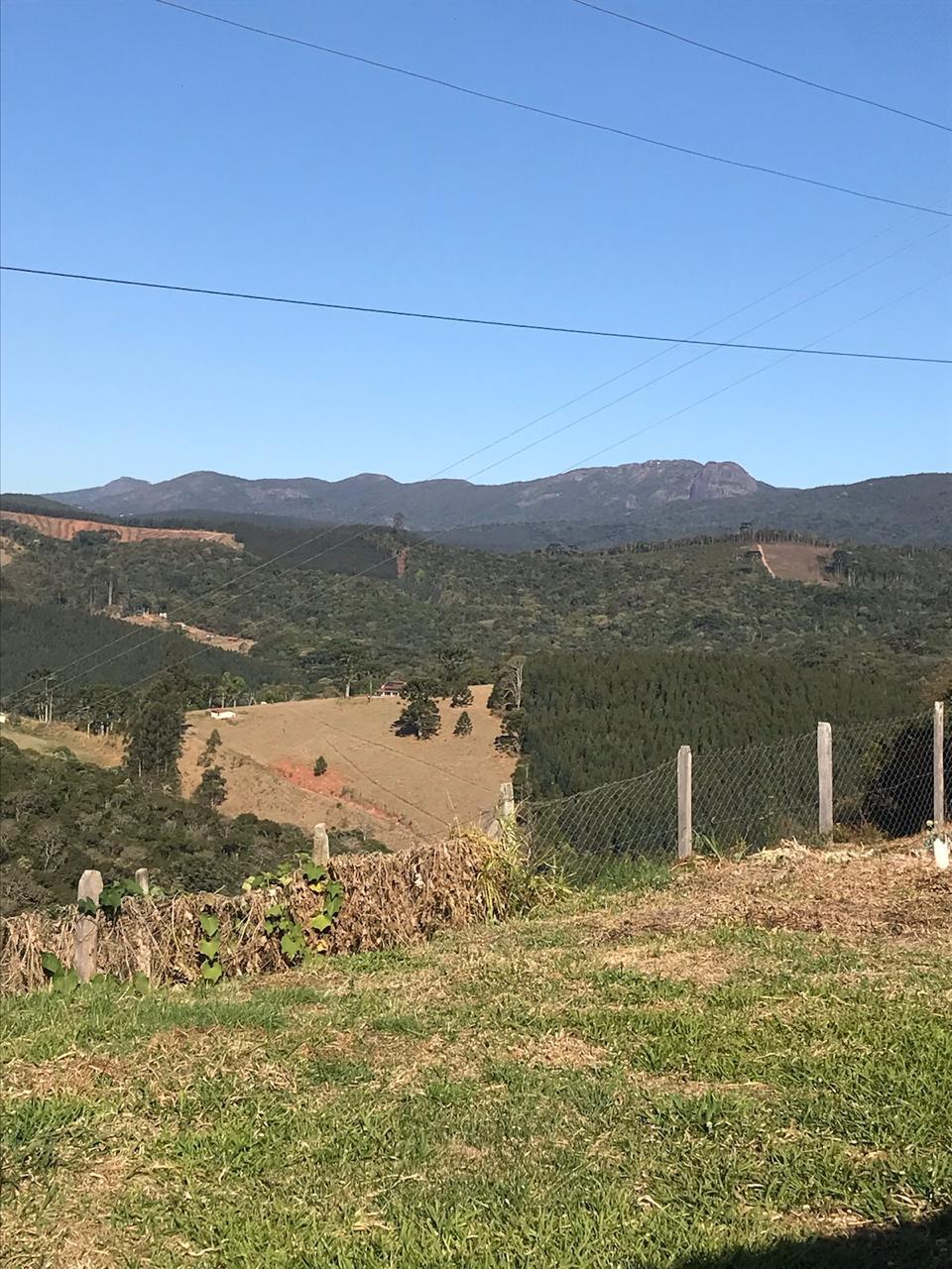 Chácara em Monte Verde - casa com 3 quartos, suíte e terreno amplo cod 1190