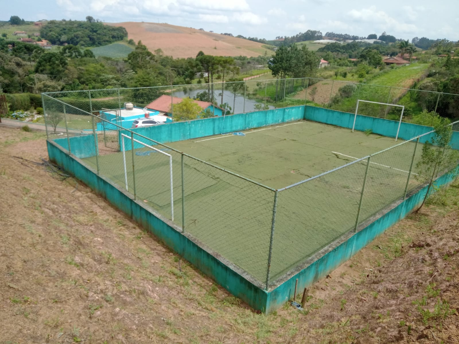 Chácara à Venda com Casa, Lago, Pomar e Quadra – Área de 5.680 m² Munhoz-MG cod 1191
