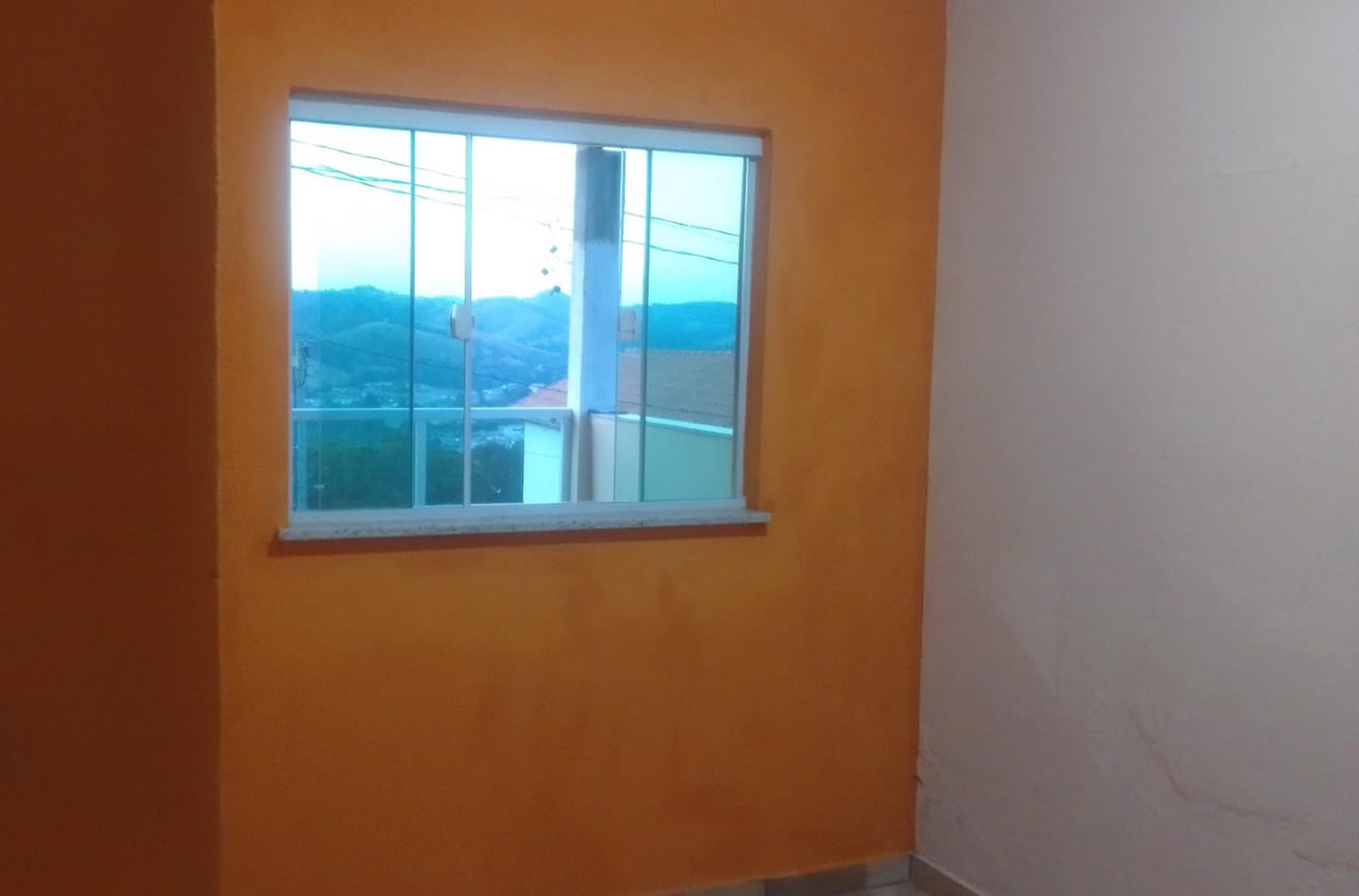 Viva Dias de Paz e Simplicidade em Uma Chácara com Lago e Piscina no Sul de Minas! cod. 1192
