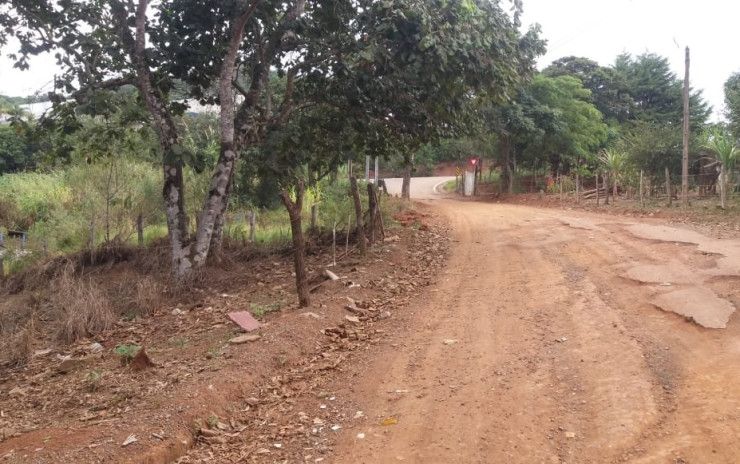 Área industrial no polo industrial - apenas 50 mts da Fernão Dias em Itapeva - MG | código 553