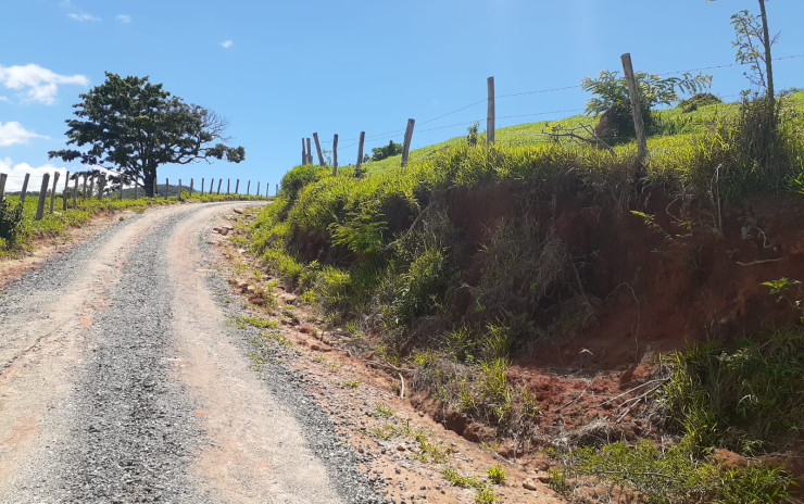 Sitio com vista panorâmica, chegada toda asfaltada | Extrema MG | código 751